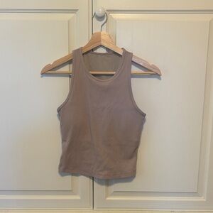 Vuori *older* Elevation Tank small